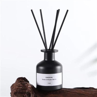 Мат црне боце са дифузором